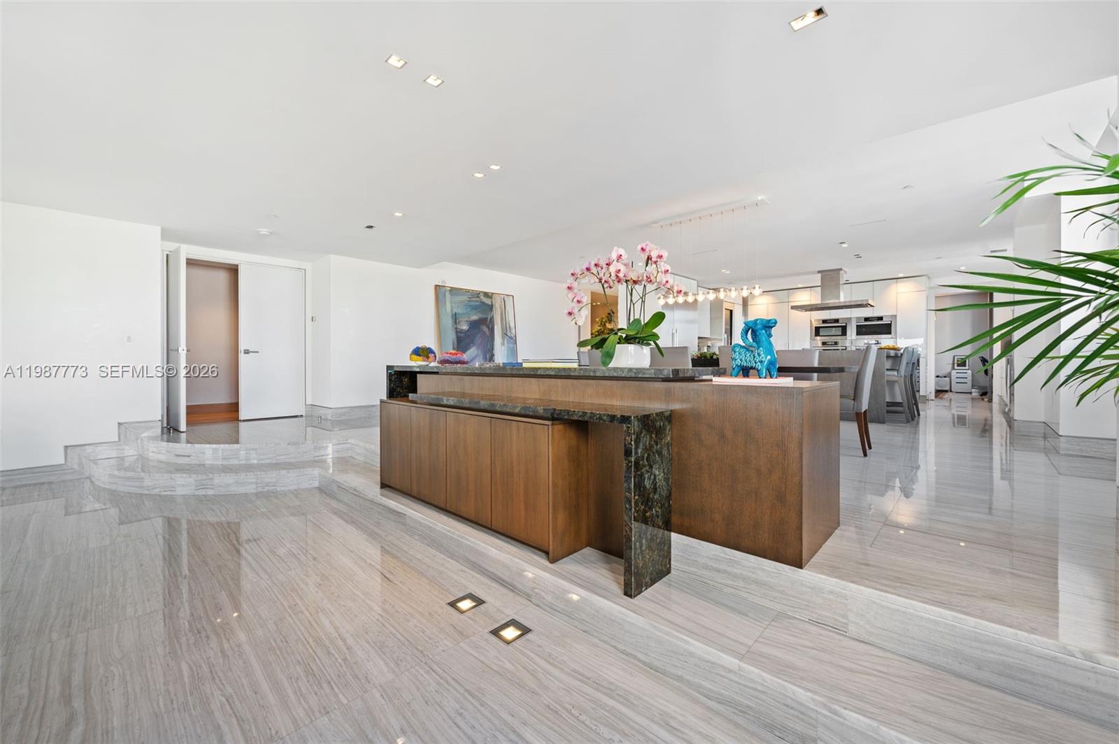 3535 Hiawatha Ave #502, Miami FL 33133