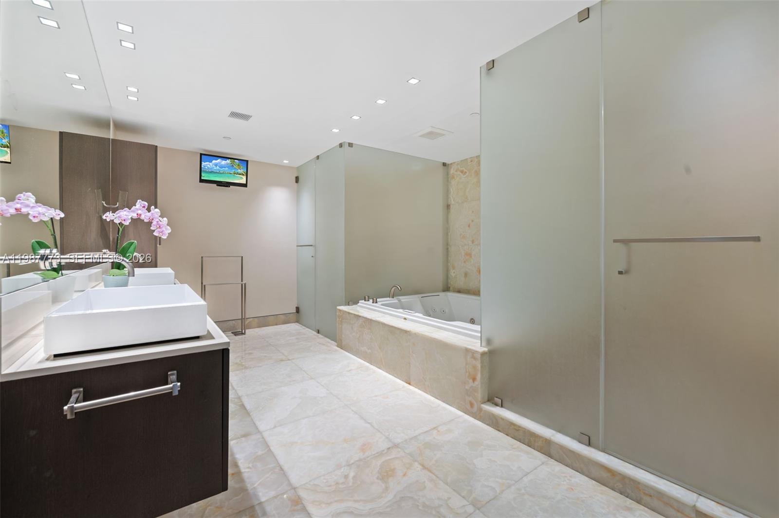 3535 Hiawatha Ave #502, Miami FL 33133