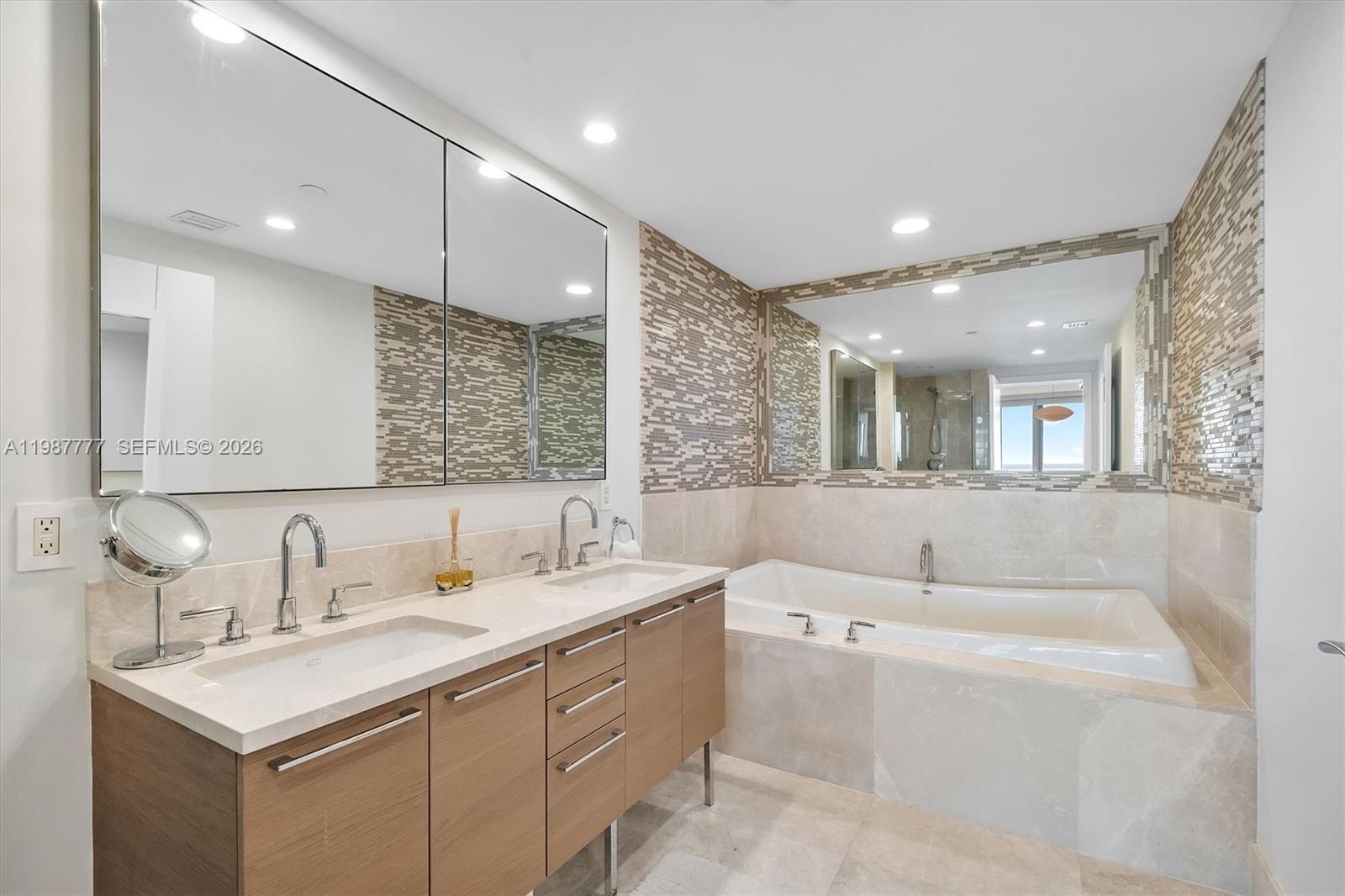 17001 Collins Ave #2702, Sunny Isles Beach FL 33160