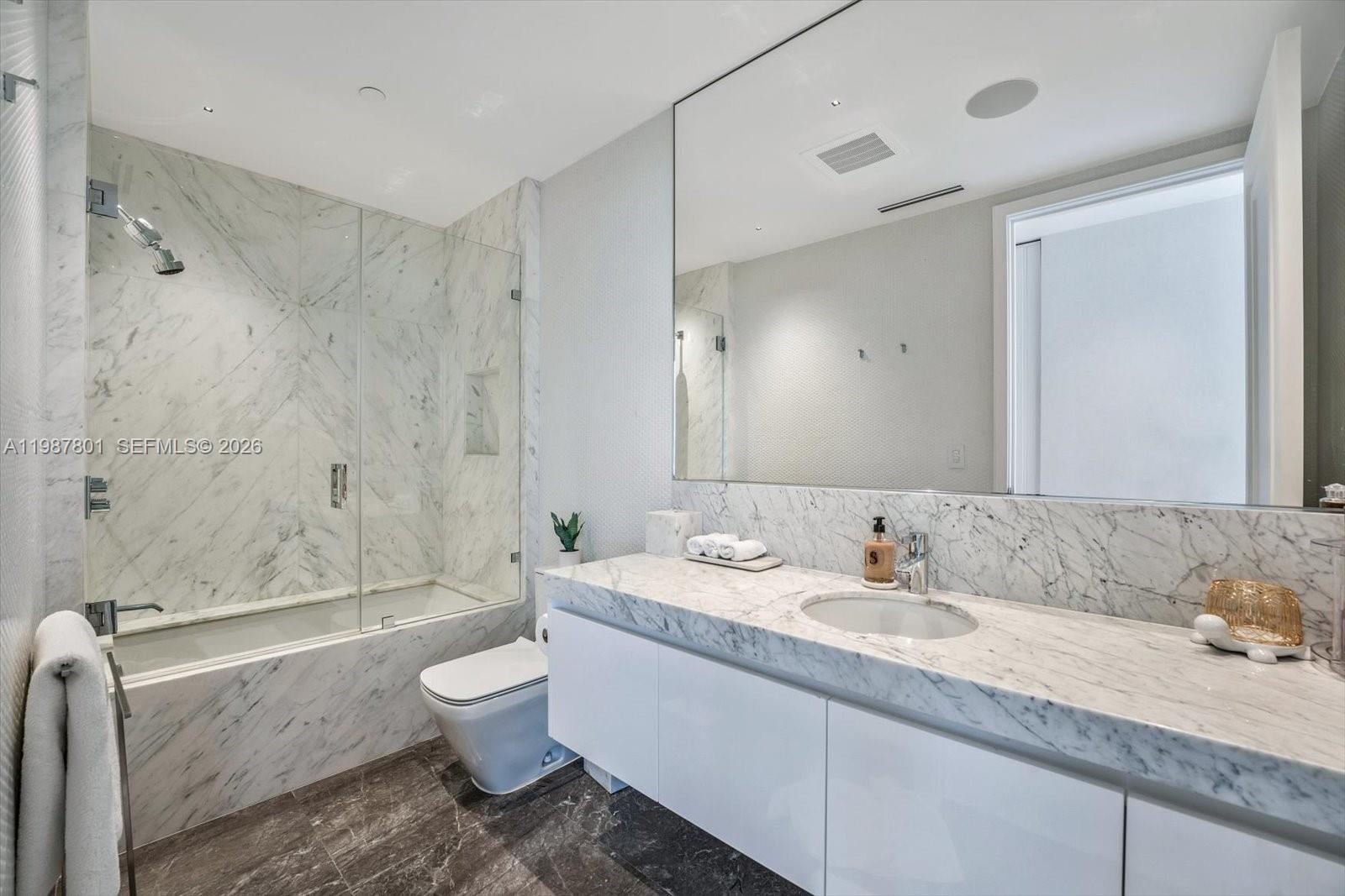 17901 Collins Ave #404, Sunny Isles Beach FL 33160