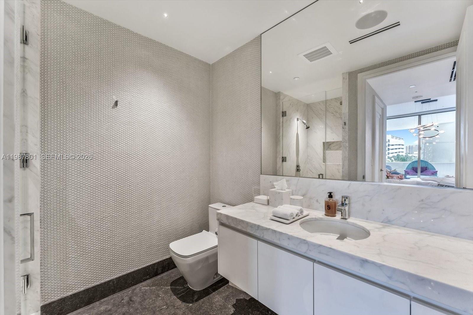 17901 Collins Ave #404, Sunny Isles Beach FL 33160