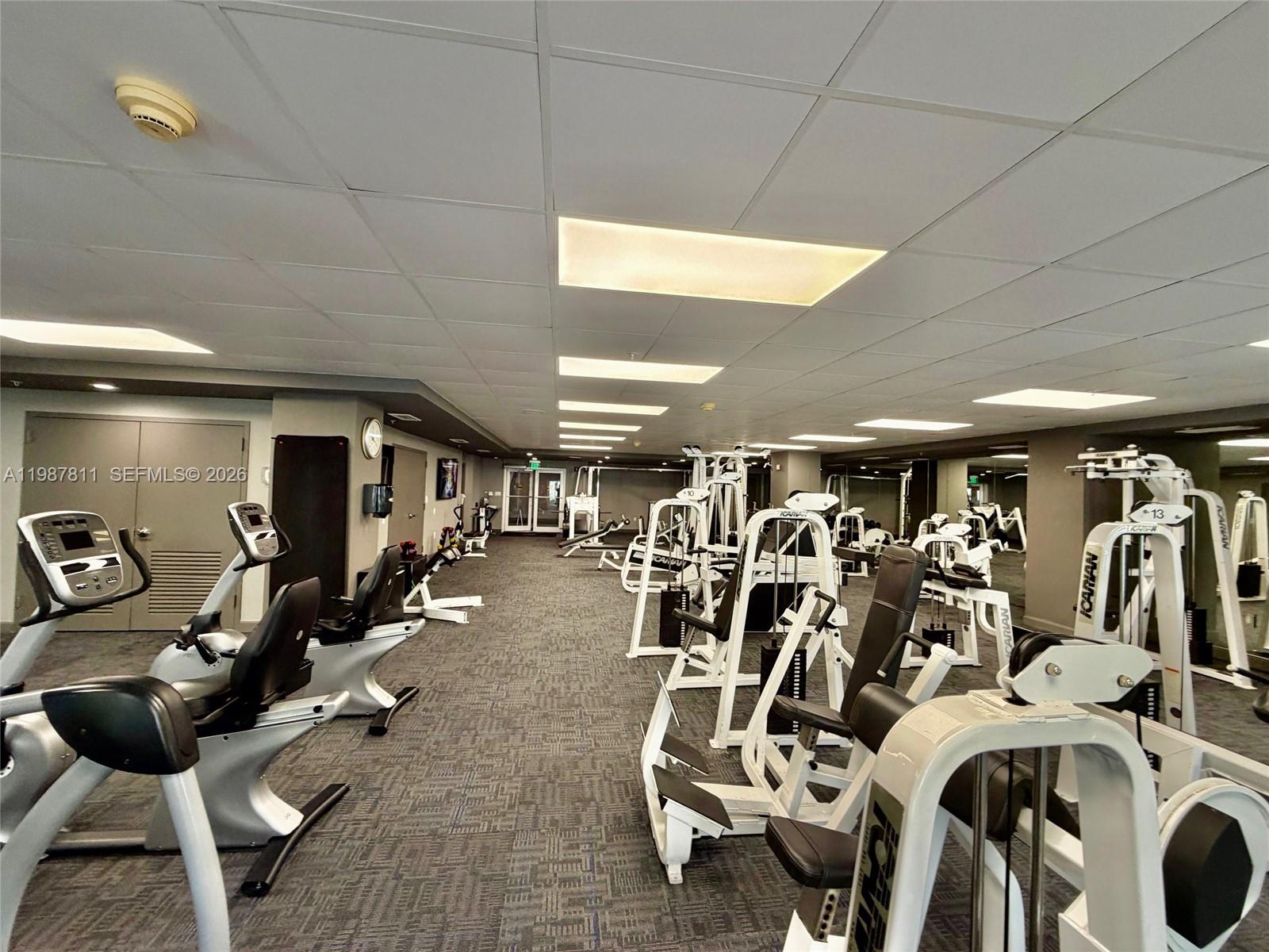 185 SE 14th Ter #2701, Miami FL 33131