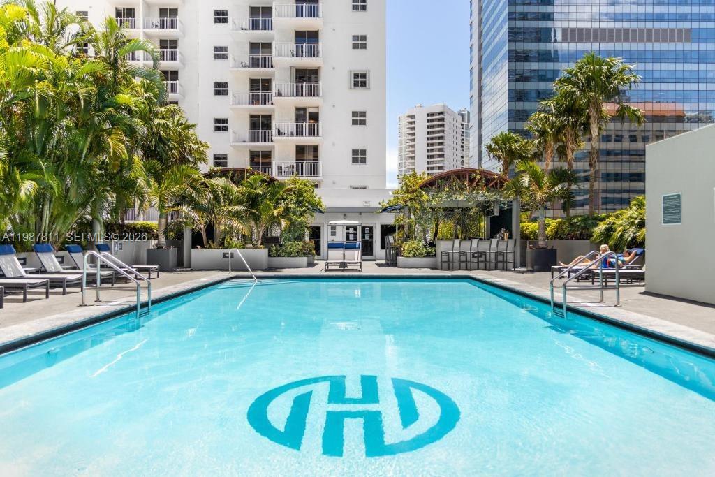 185 SE 14th Ter #2701, Miami FL 33131