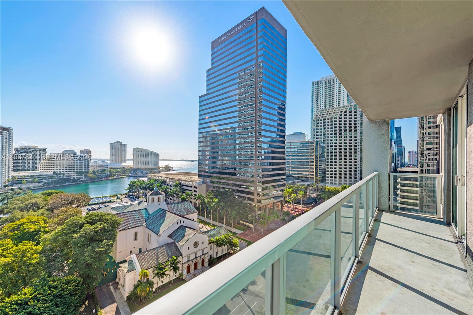 500 Brickell Ave #1402, Miami FL 33131