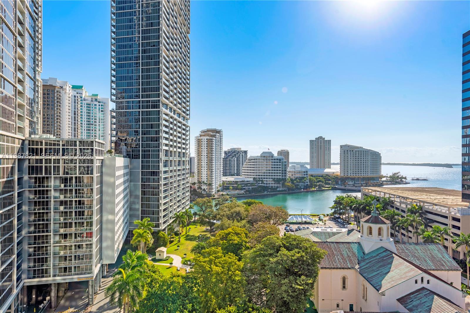 500 Brickell Ave #1402, Miami FL 33131