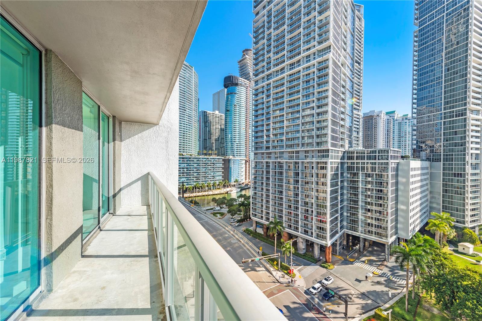 500 Brickell Ave #1402, Miami FL 33131