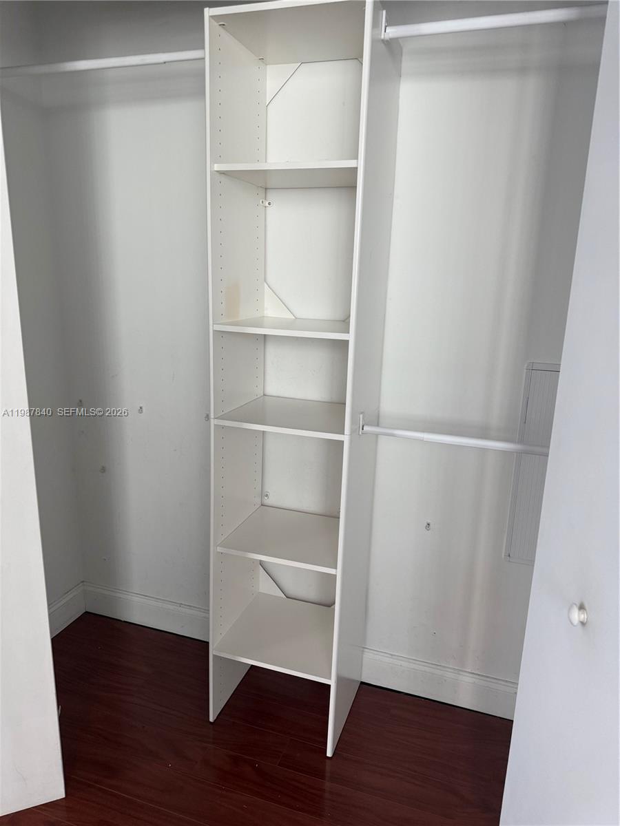 690 SW 1st Ct #2330, Miami FL 33130