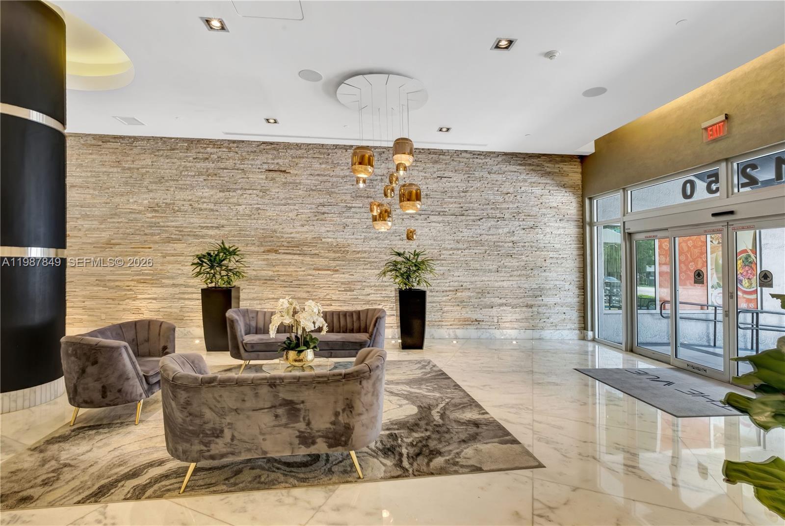 1250 S Miami Ave #2802, Miami FL 33130