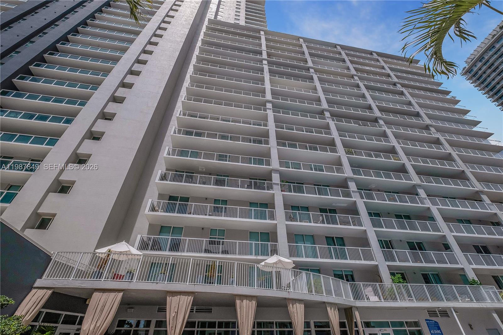 1250 S Miami Ave #2802, Miami FL 33130