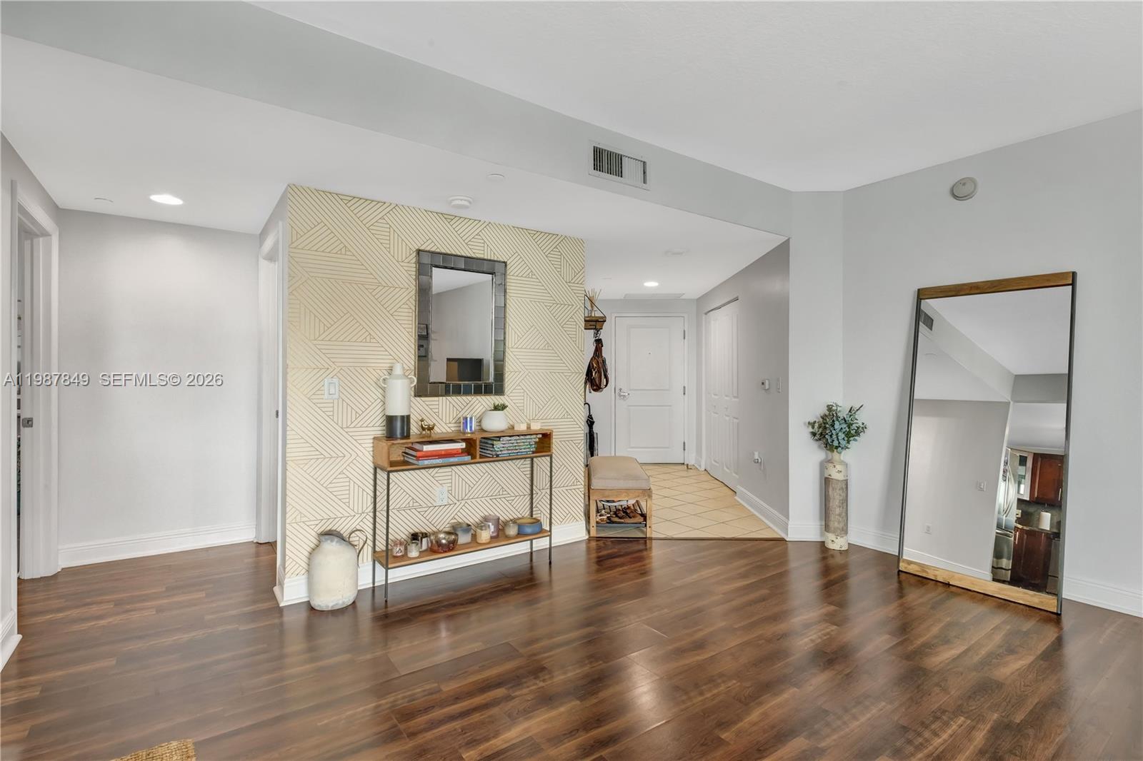 1250 S Miami Ave #2802, Miami FL 33130