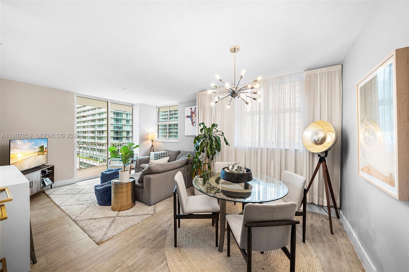 1250 S Miami Ave #1015, Miami FL 33130