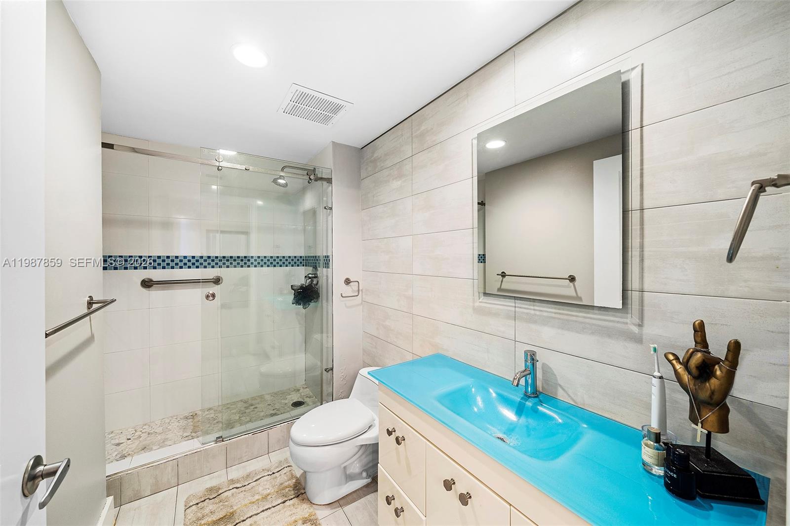 1250 S Miami Ave #1015, Miami FL 33130