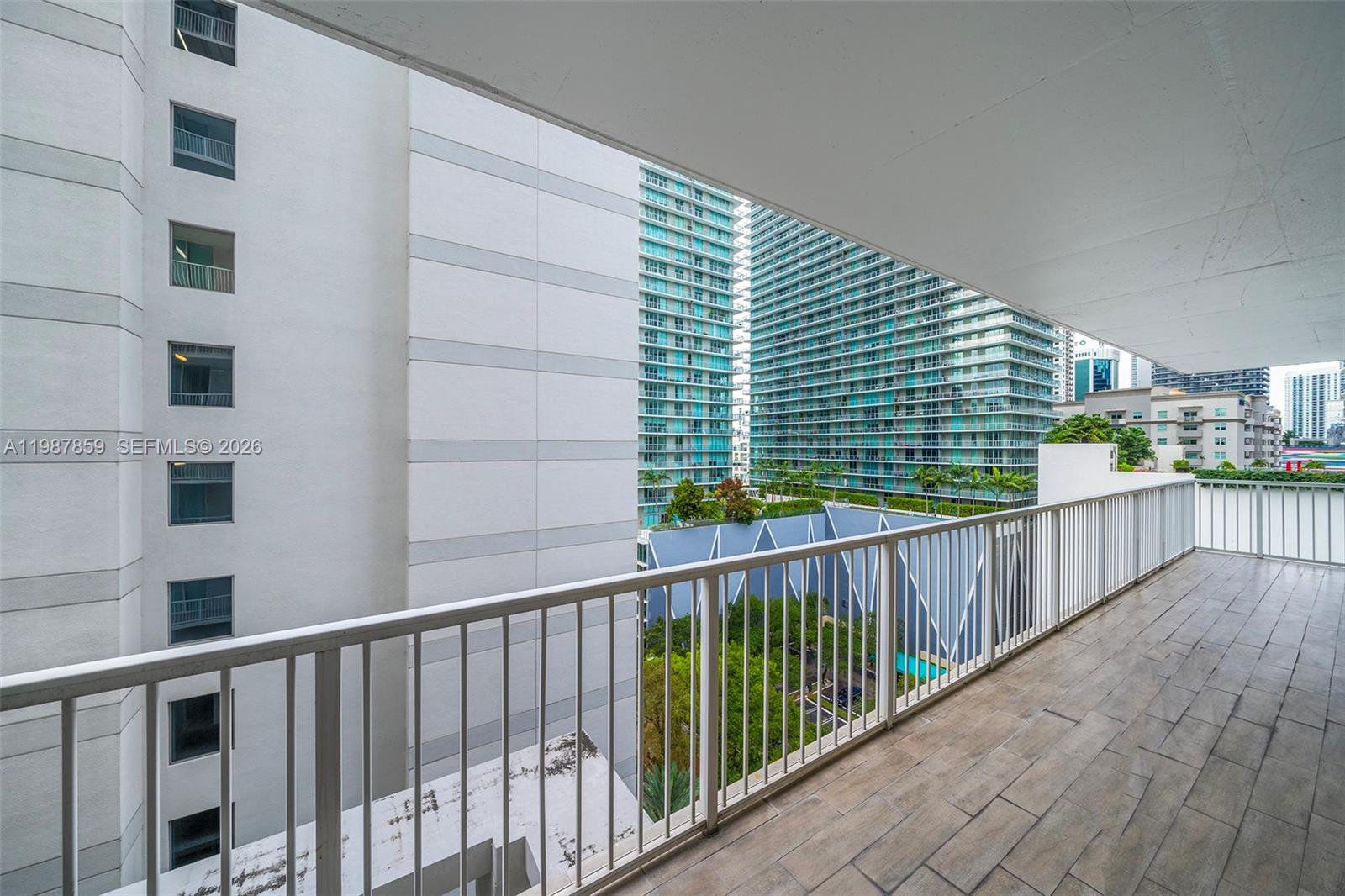 1250 S Miami Ave #1015, Miami FL 33130