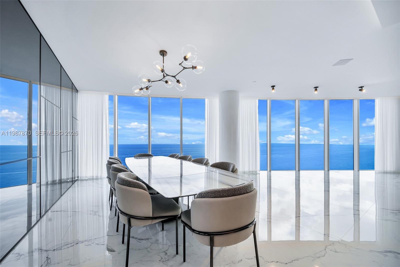 2711 S Ocean Dr #3905, Hollywood FL 33019