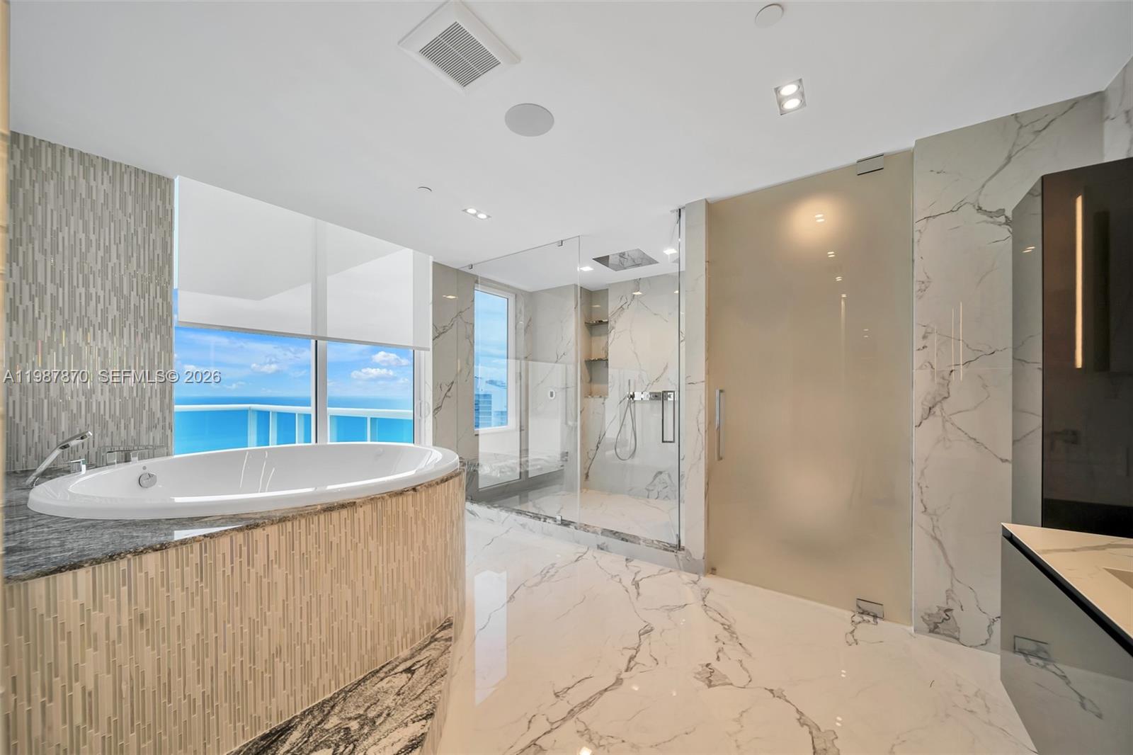 2711 S Ocean Dr #3905, Hollywood FL 33019