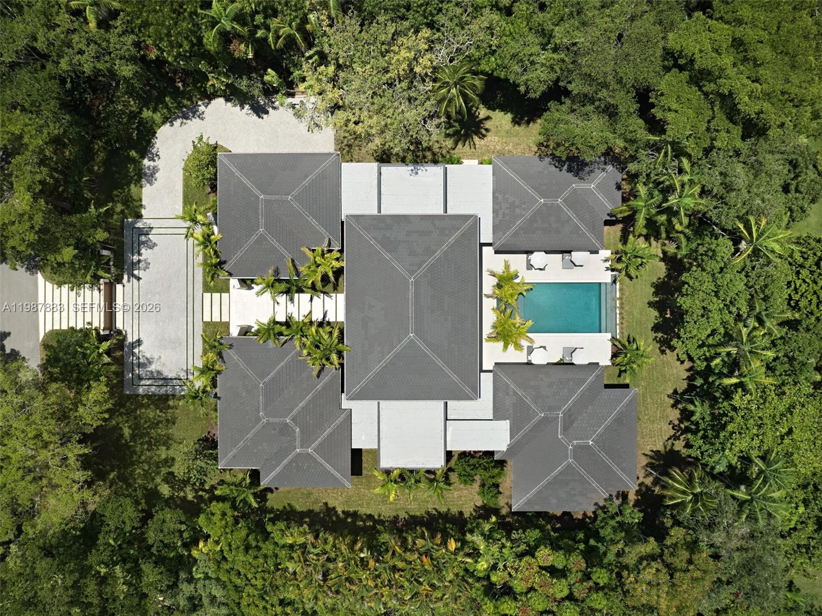 6371 SW 107th St, Pinecrest FL 33156