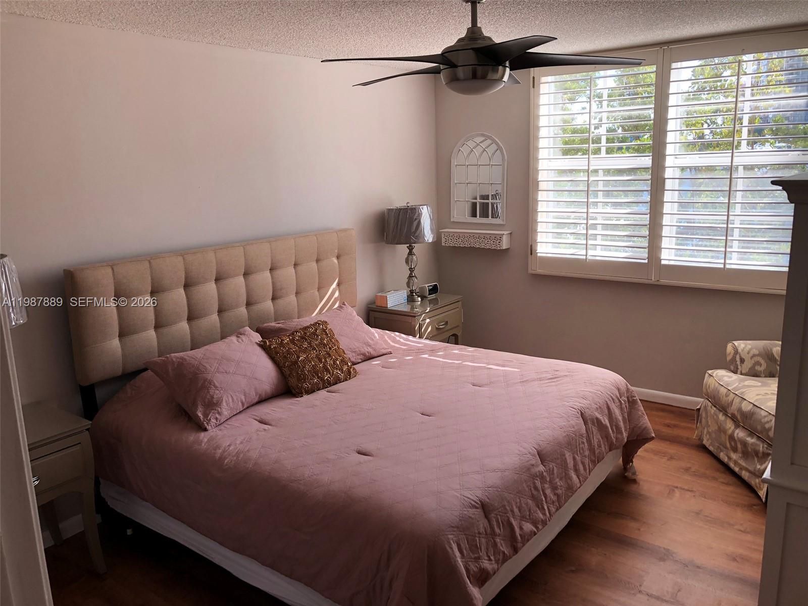 19901 E Country Club Dr #2206, Aventura FL 33180