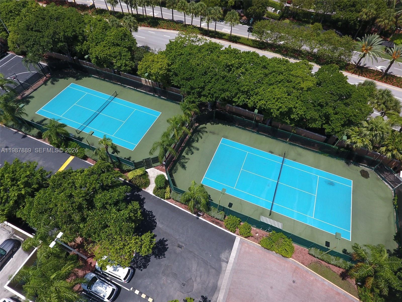 19901 E Country Club Dr #2206, Aventura FL 33180