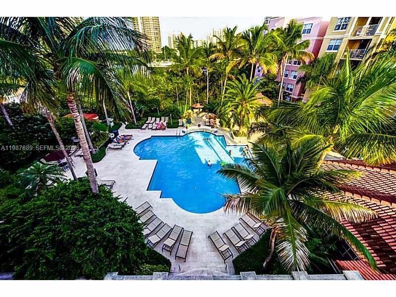 19901 E Country Club Dr #2206, Aventura FL 33180