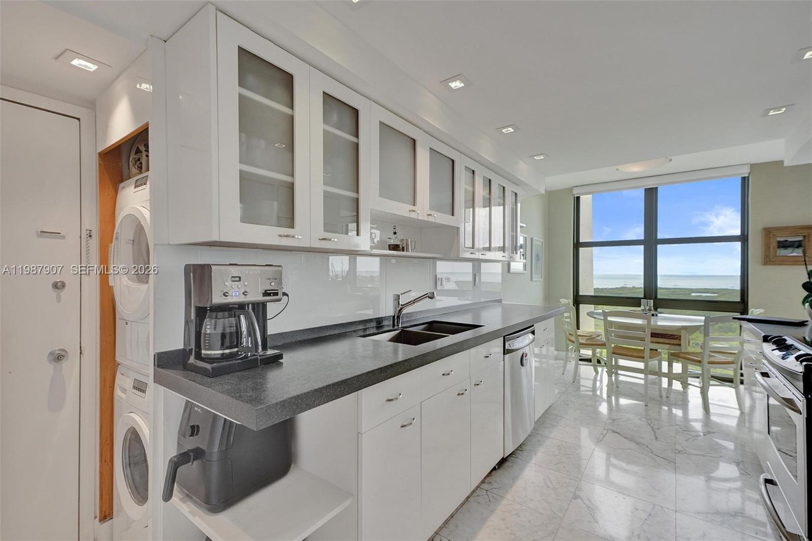 1121 Crandon Blvd #D1202, Key Biscayne FL 33149