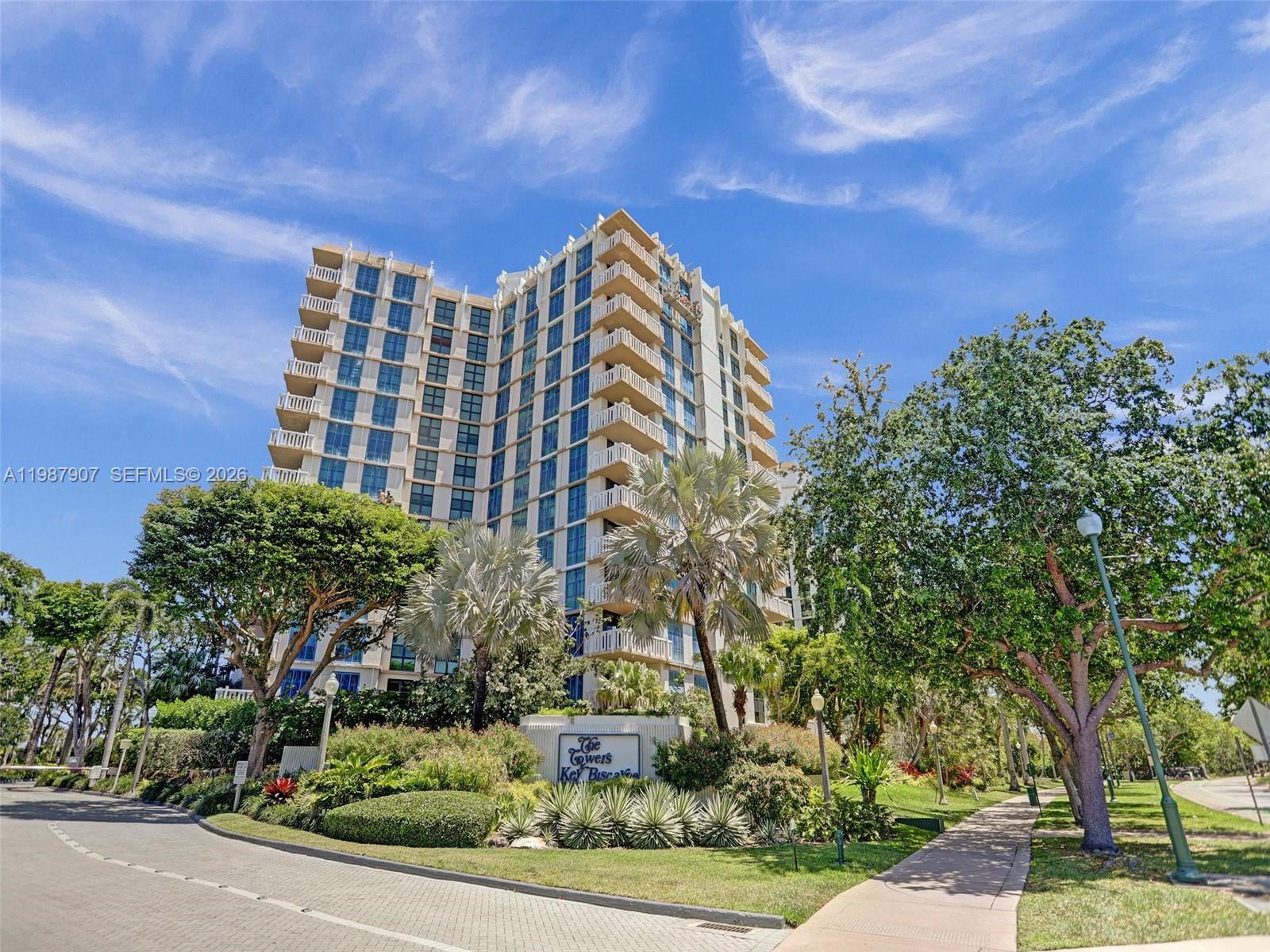 1121 Crandon Blvd #D1202, Key Biscayne FL 33149