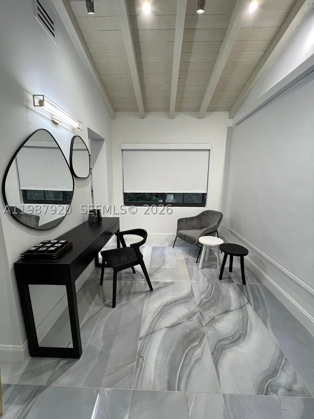 5173 Alton Rd, Miami Beach FL 33140