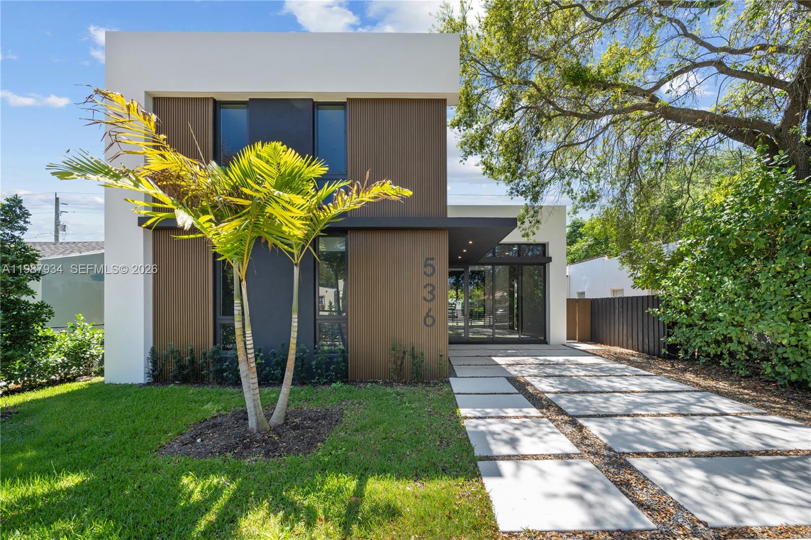 536 NW 48th ST, Miami FL 33127