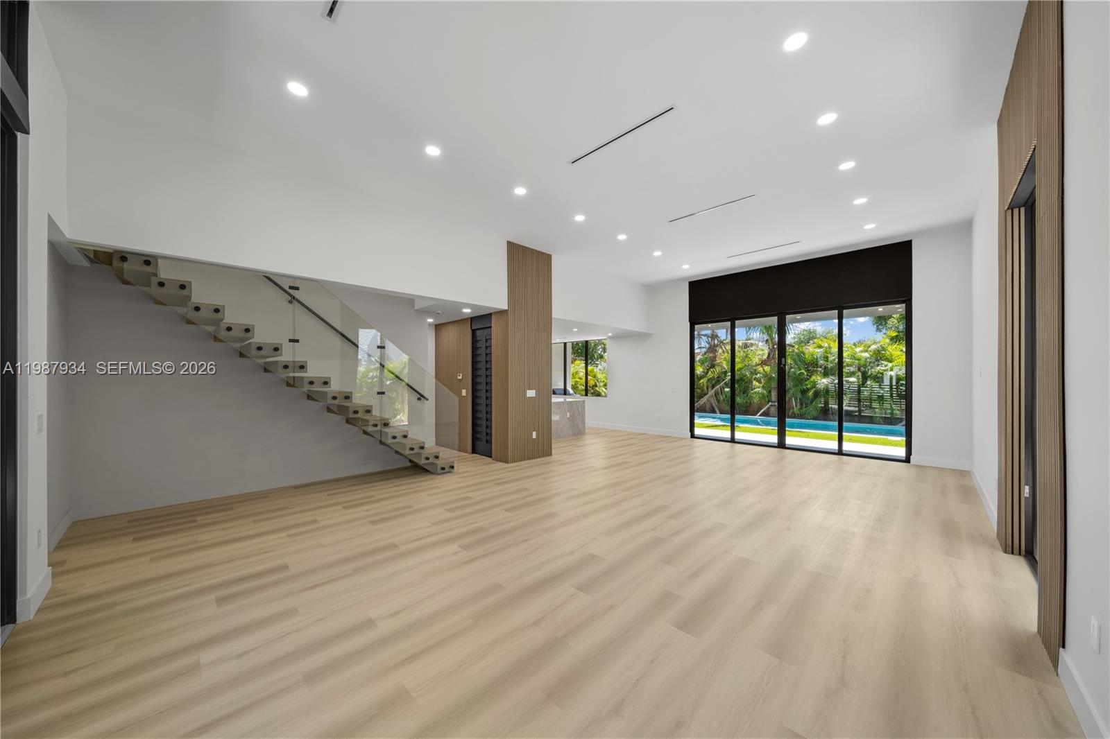 536 NW 48th ST, Miami FL 33127