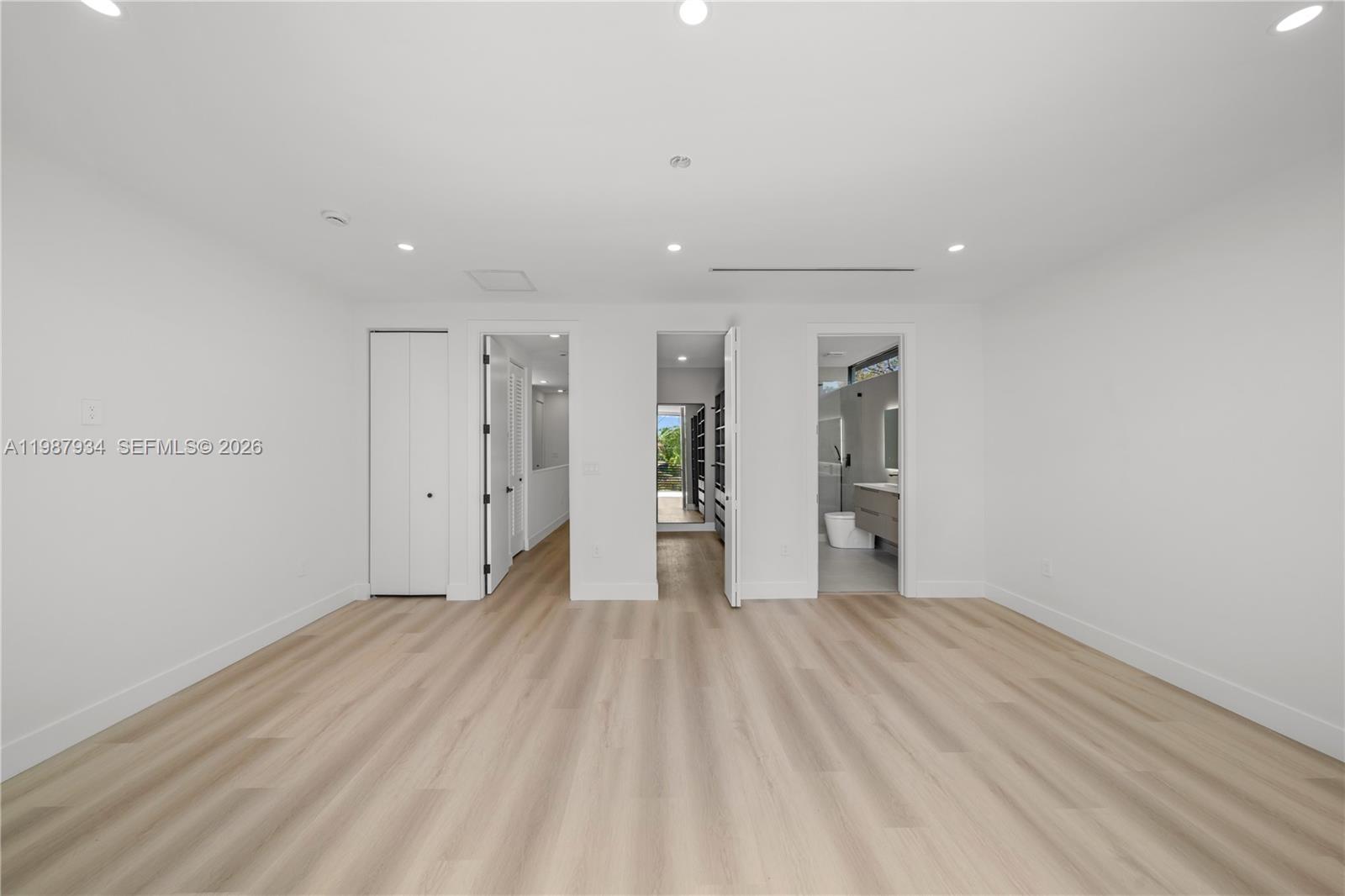 536 NW 48th ST, Miami FL 33127