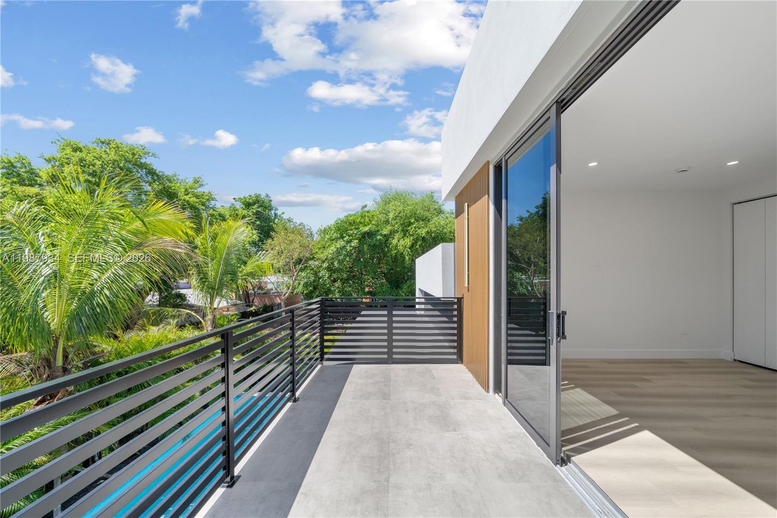 536 NW 48th ST, Miami FL 33127