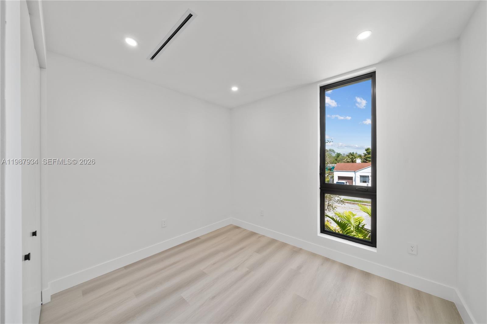 536 NW 48th ST, Miami FL 33127