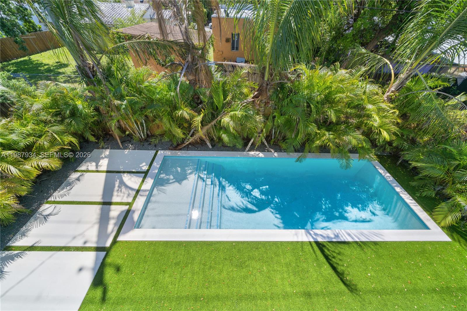 536 NW 48th ST, Miami FL 33127