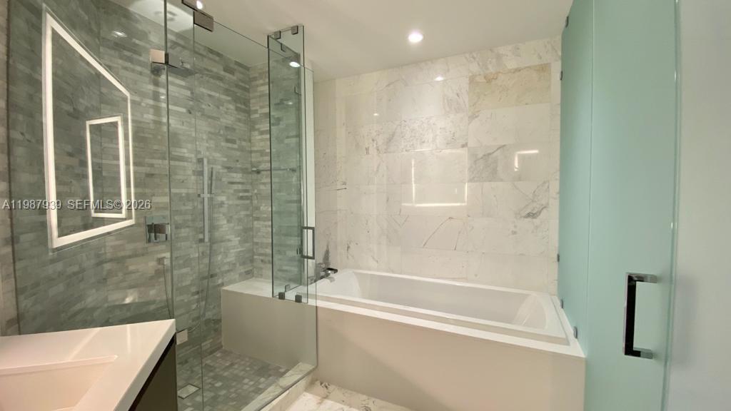 851 NE 1st Ave #4604, Miami FL 33132
