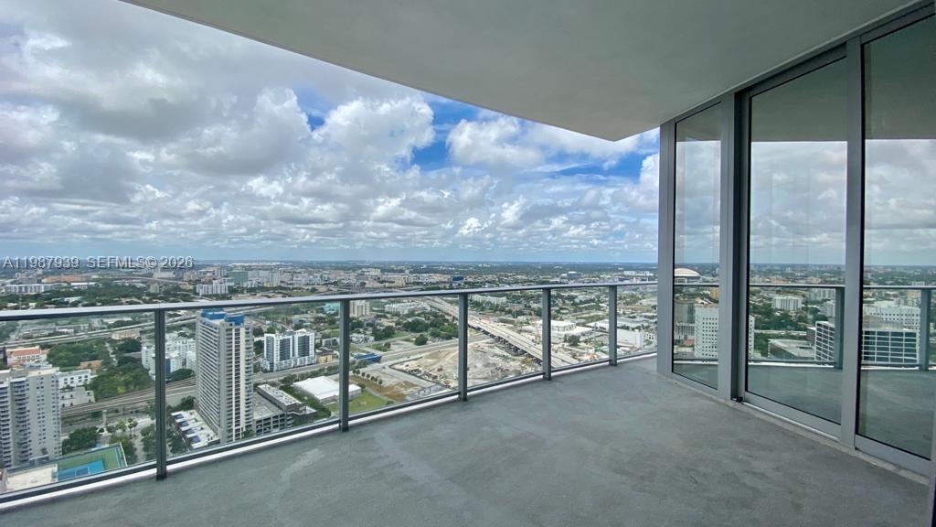851 NE 1st Ave #4604, Miami FL 33132