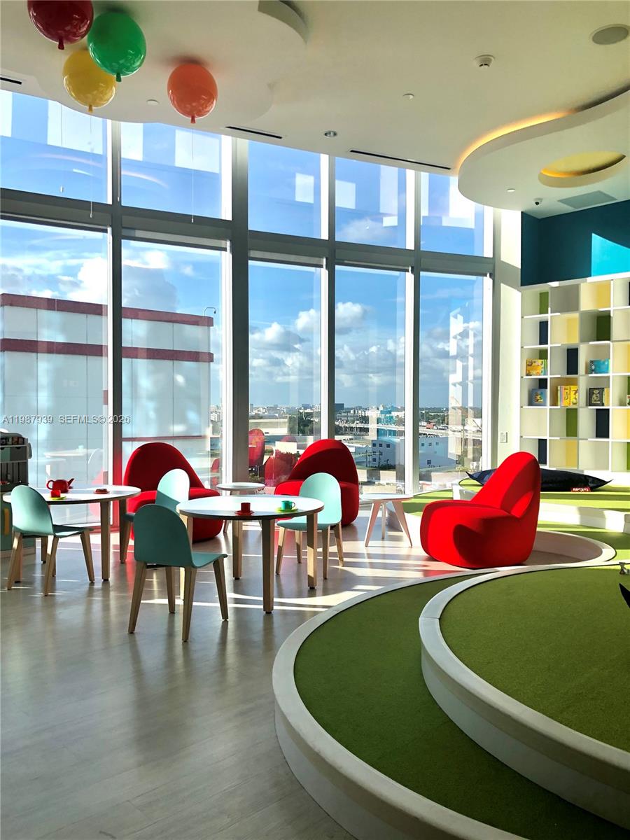 851 NE 1st Ave #4604, Miami FL 33132