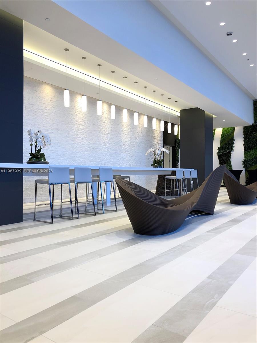 851 NE 1st Ave #4604, Miami FL 33132