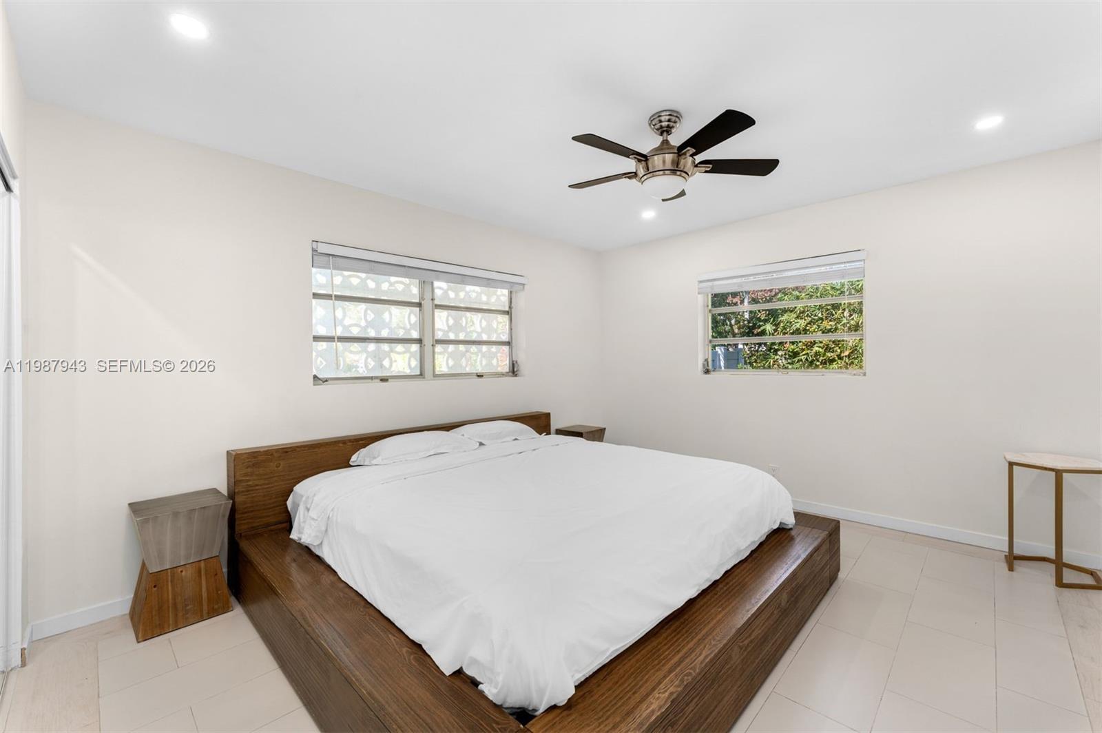 1525 Diplomat Pkwy, Hollywood FL 33019
