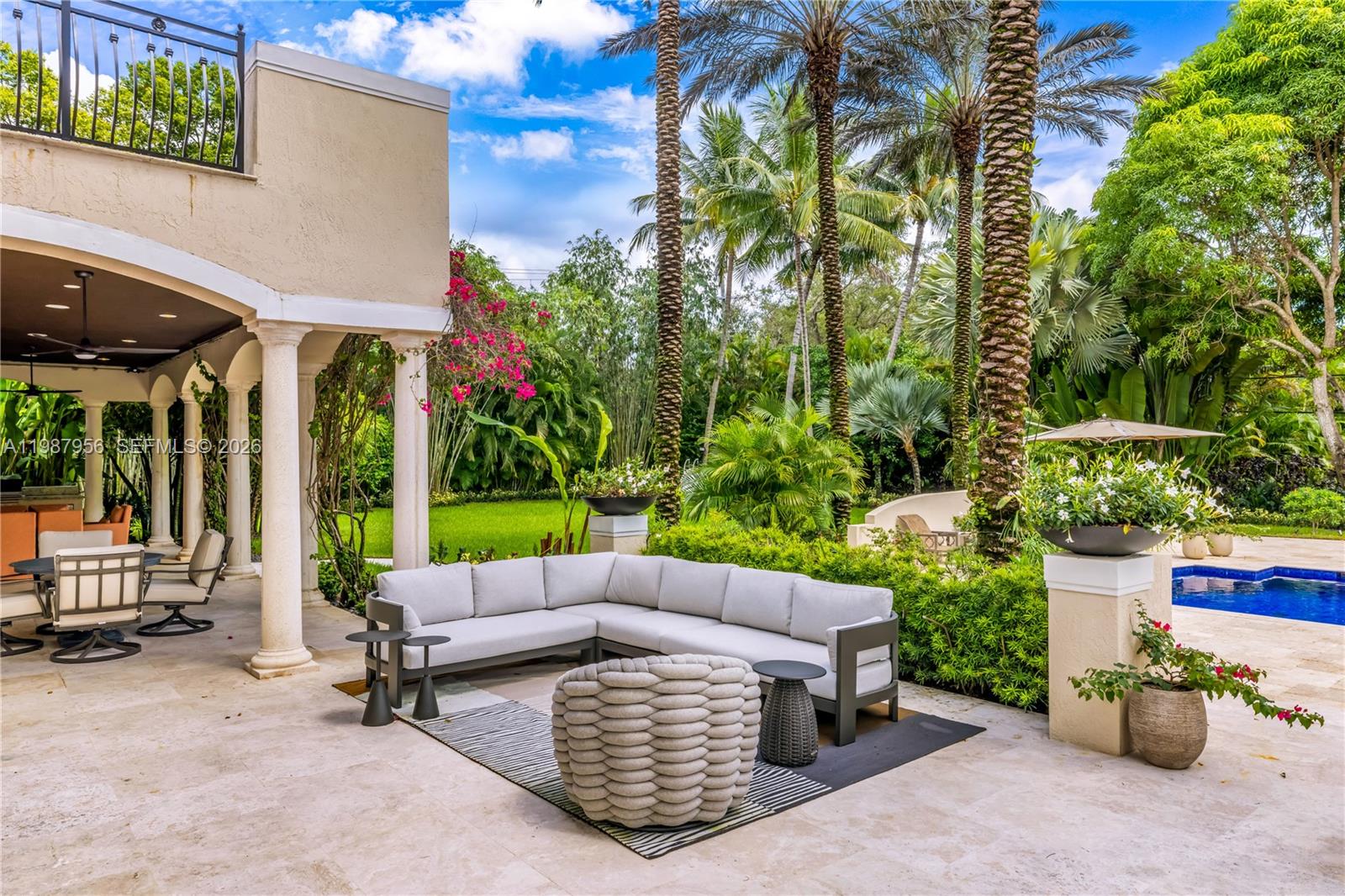 5250 Snapper Creek Rd, Coral Gables FL 33156