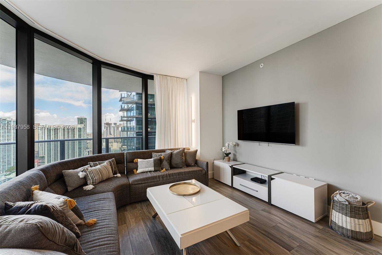 801 S Miami Ave #3509, Miami FL 33130