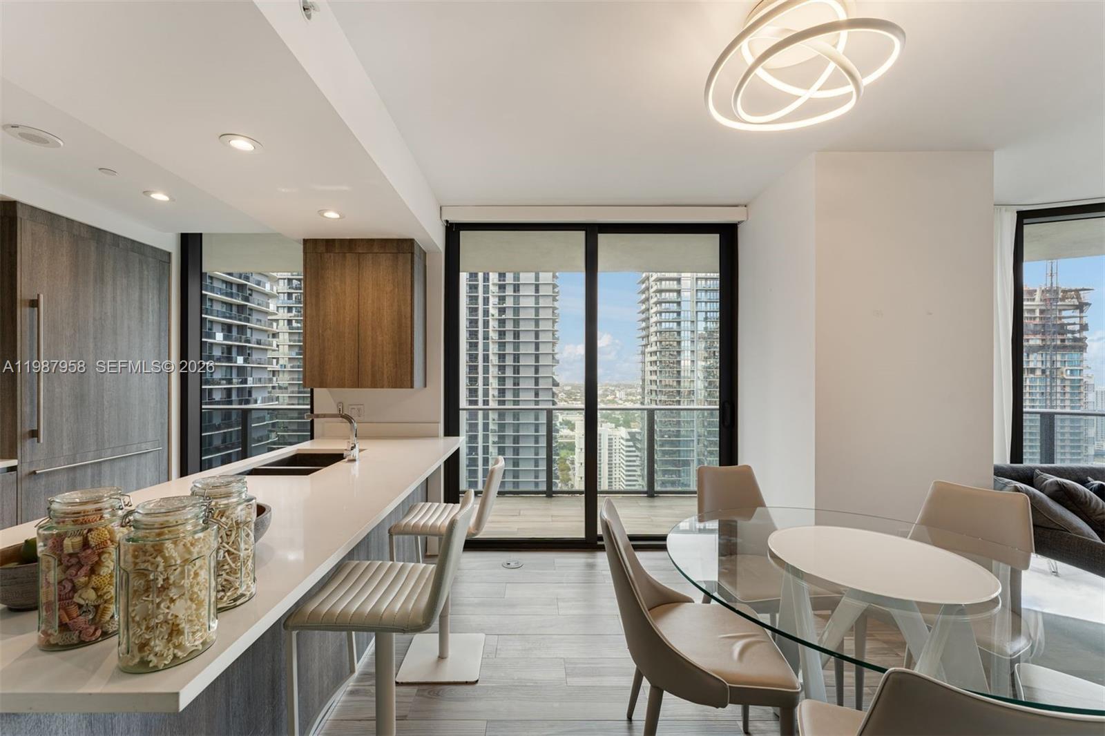 801 S Miami Ave #3509, Miami FL 33130