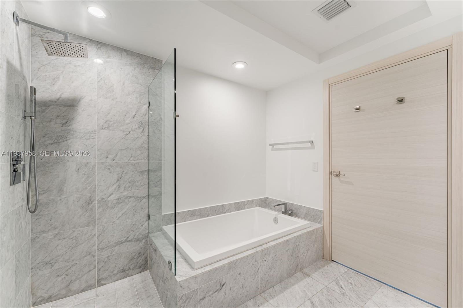 801 S Miami Ave #3509, Miami FL 33130