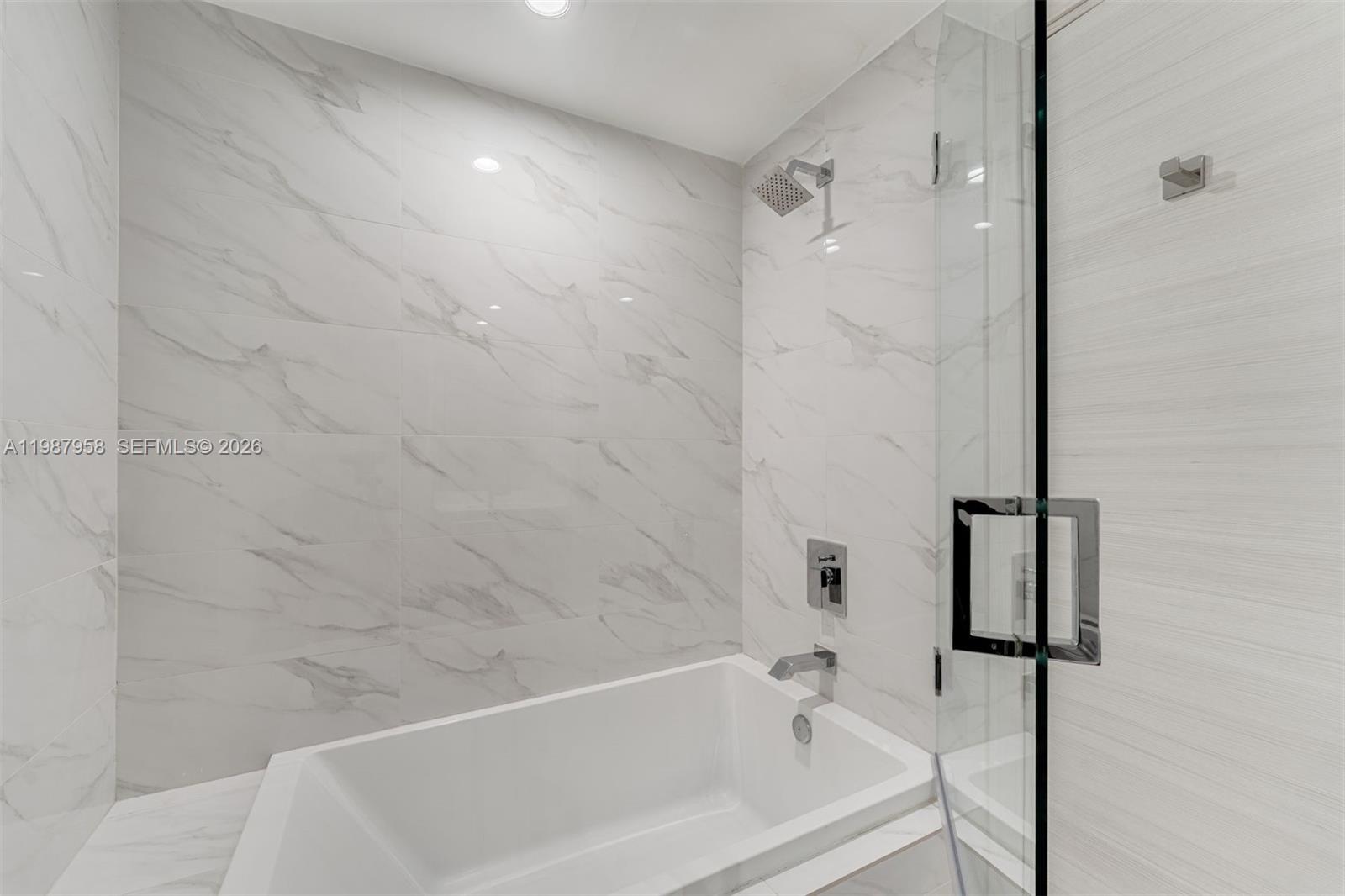801 S Miami Ave #3509, Miami FL 33130