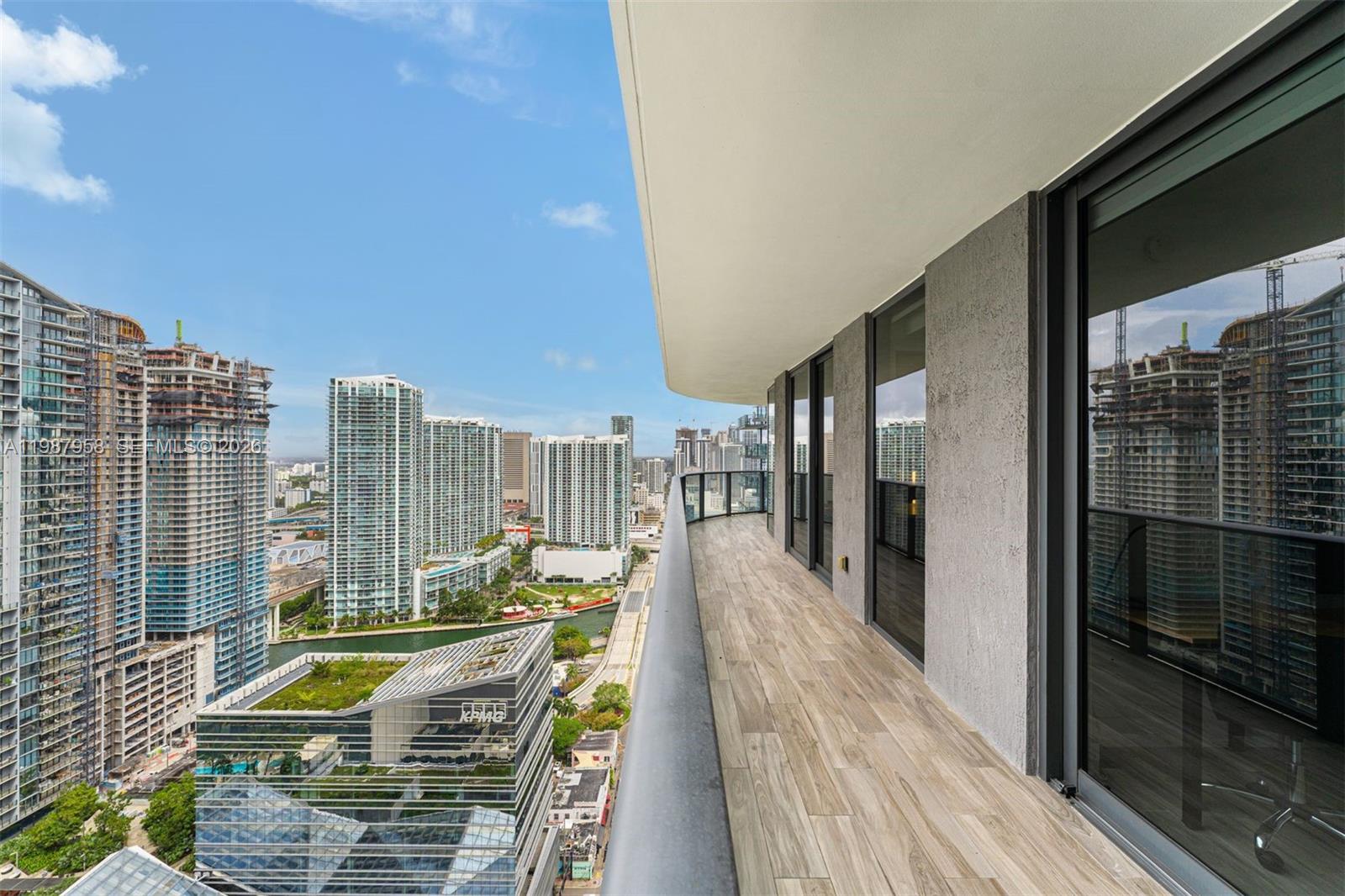 801 S Miami Ave #3509, Miami FL 33130