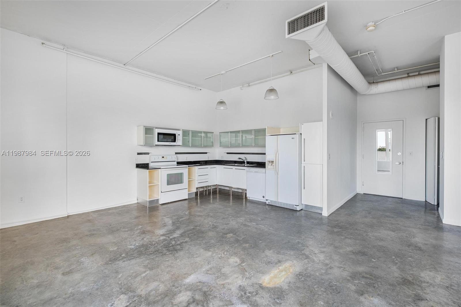 10 SW South River Dr #609, Miami FL 33130