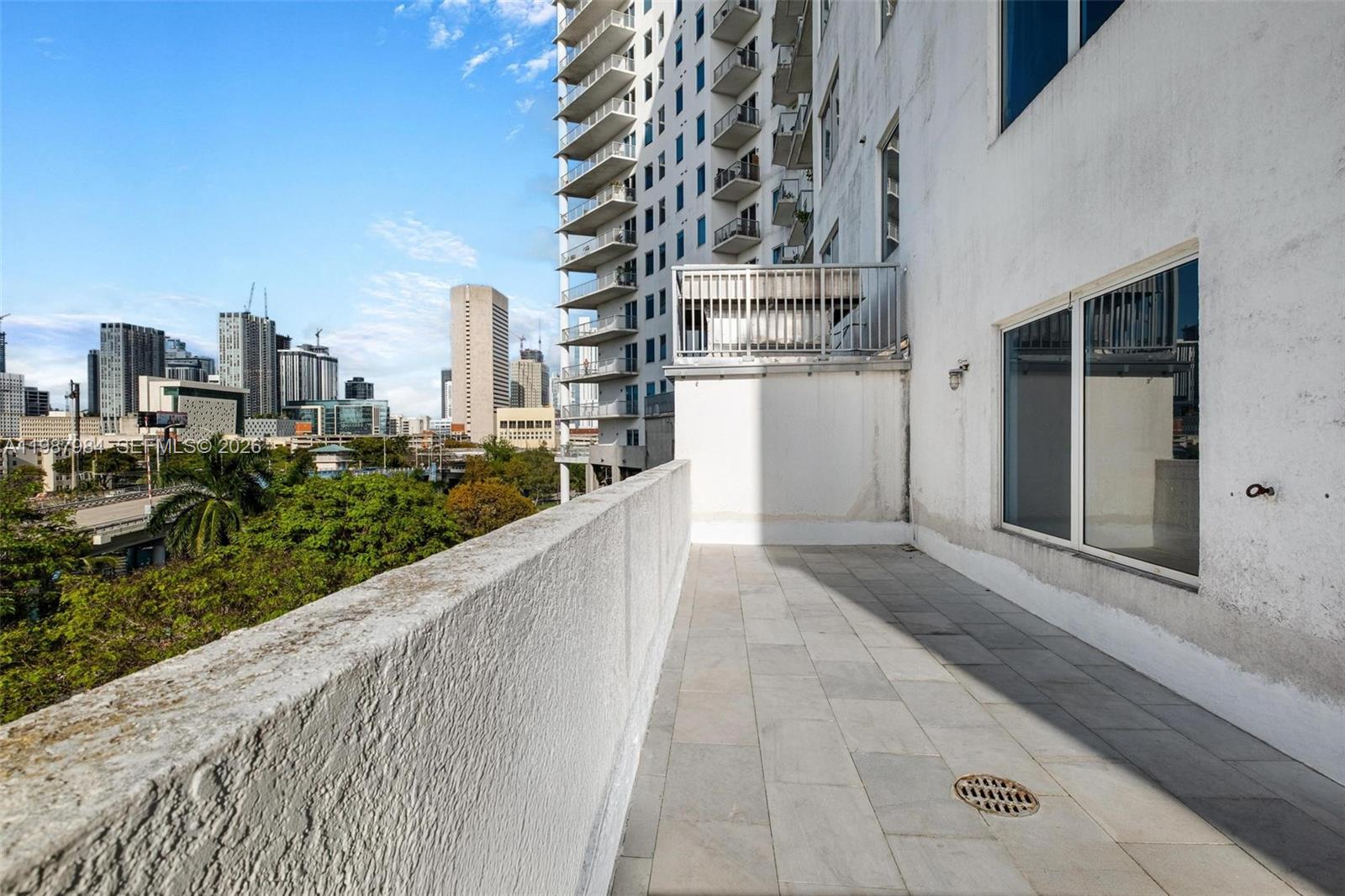 10 SW South River Dr #609, Miami FL 33130