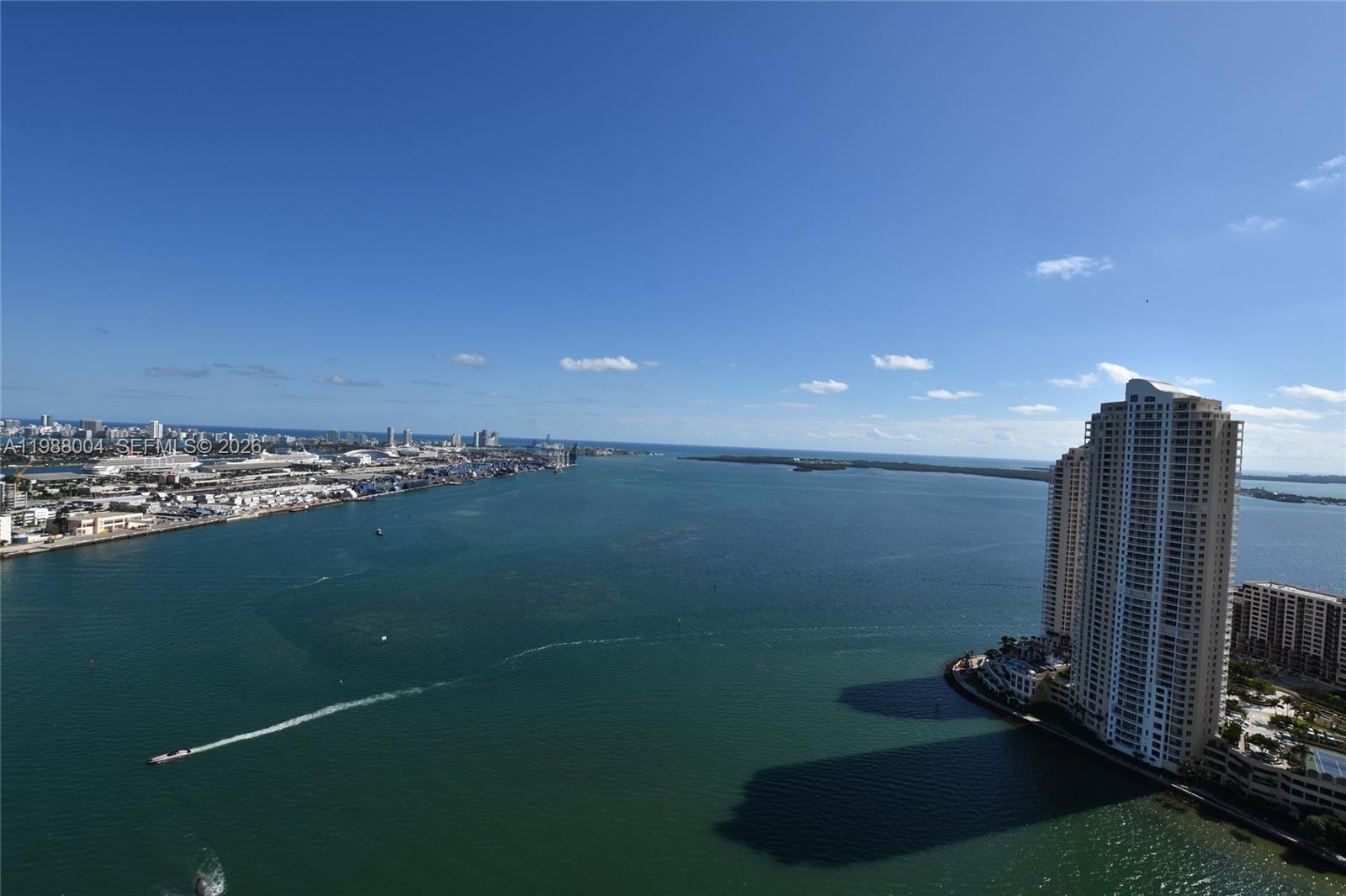 335 S Biscayne Blvd #4112, Miami FL 33131