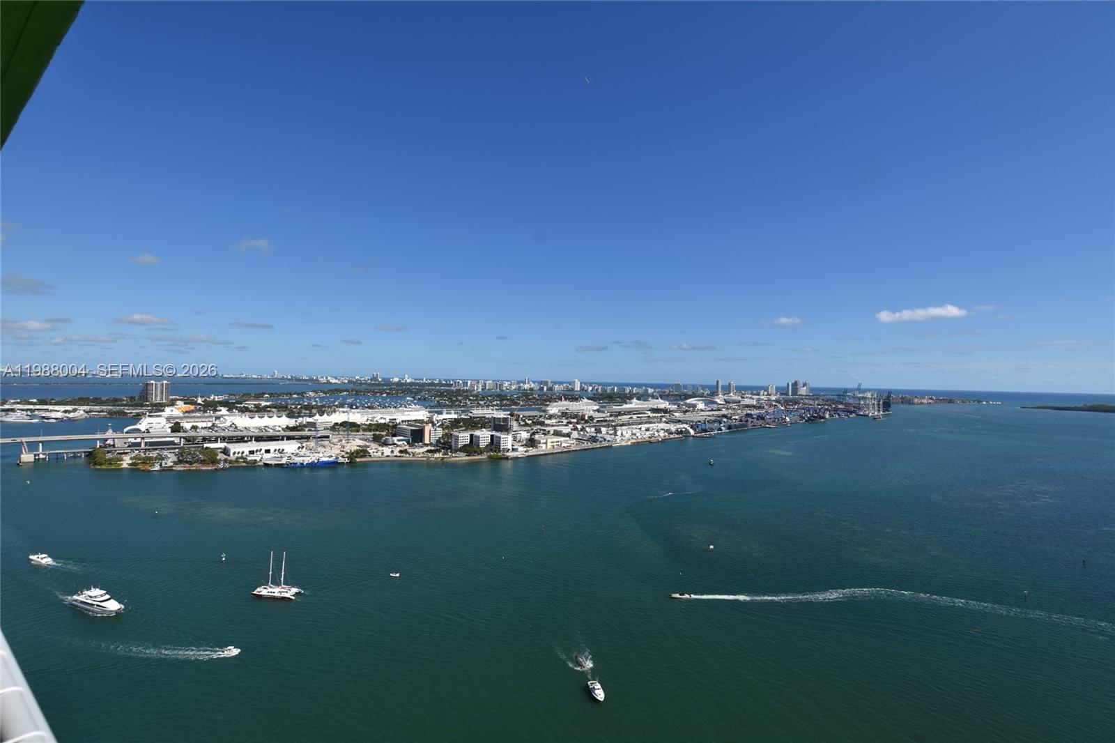 335 S Biscayne Blvd #4112, Miami FL 33131