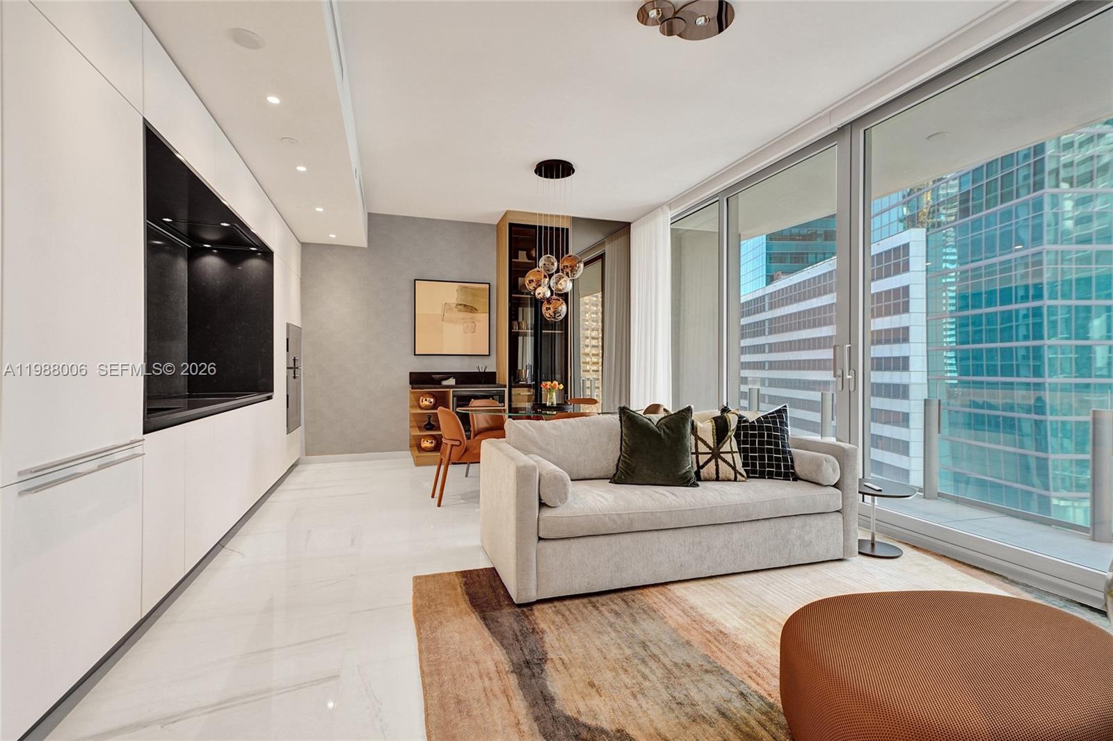 300 Biscayne Boulevard Way #1808W, Miami FL 33131