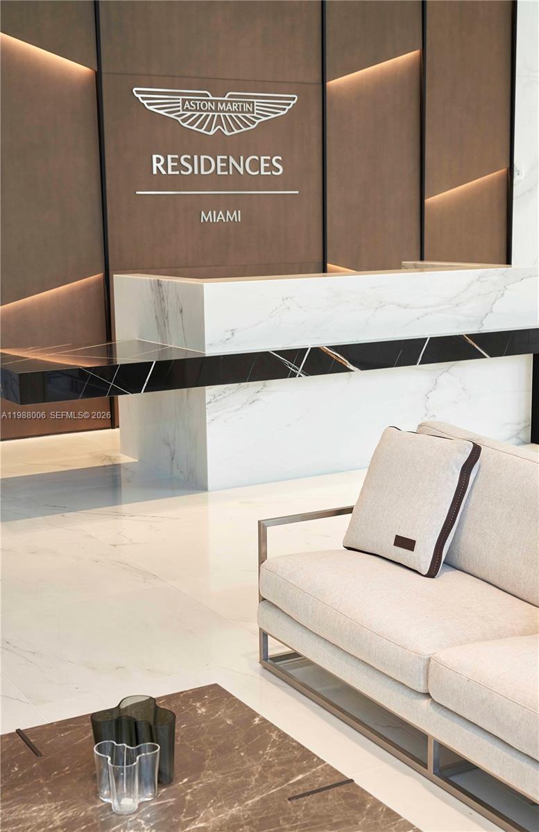 300 Biscayne Boulevard Way #1808W, Miami FL 33131