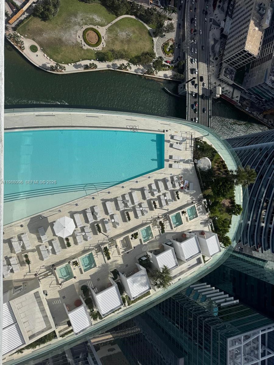 300 Biscayne Boulevard Way #1808W, Miami FL 33131